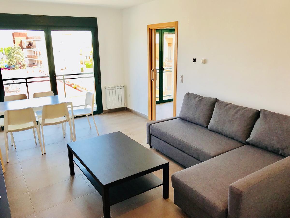 Apartamentos Deluxe Benicasim 贝尼卡西姆 外观 照片