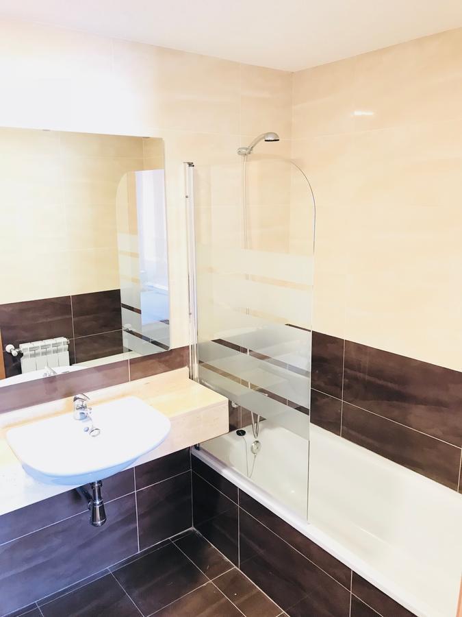 Apartamentos Deluxe Benicasim 贝尼卡西姆 外观 照片